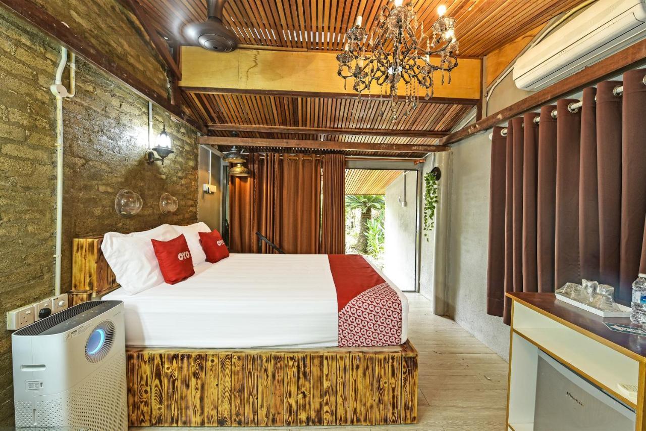 Oyo 90636 Teratak Zakiah Chalet جِرانتو المظهر الخارجي الصورة