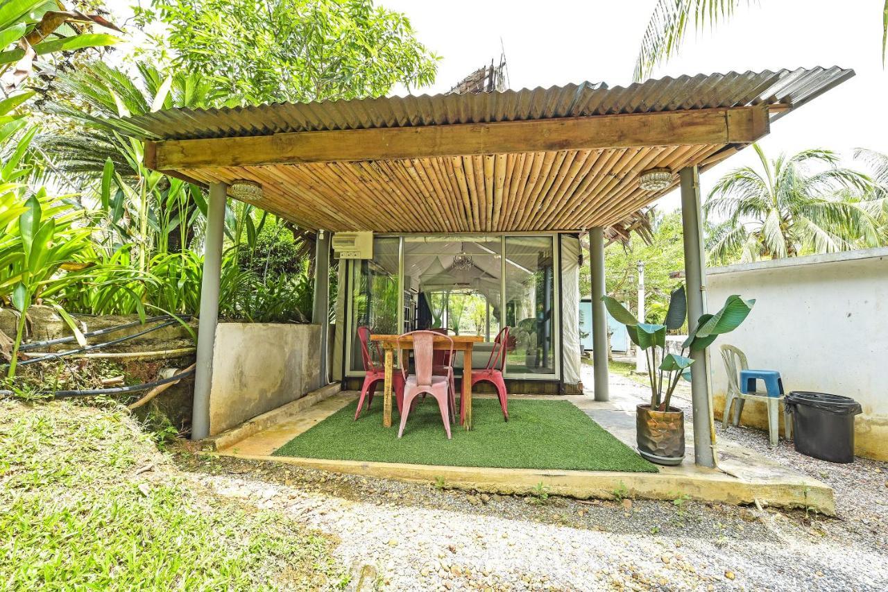 Oyo 90636 Teratak Zakiah Chalet جِرانتو المظهر الخارجي الصورة